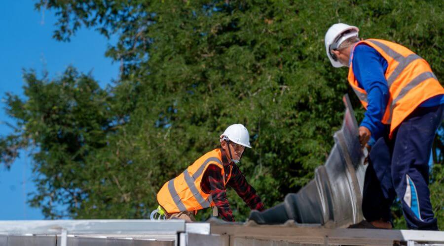 Roof maintenance in Colome, SD